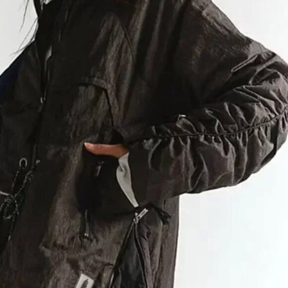 NWT $368 Free People Movement Tricked Out Trek Lightweight Puffer Jacket Grey - Picture 6 of 16